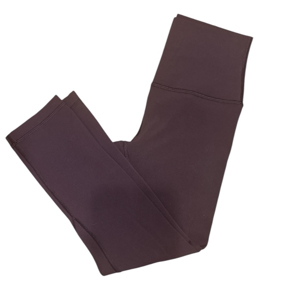 EUC Lululemon Align Crop *21"
Black Currant 4 - Picture 4 of 6